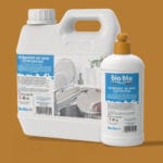 Detergent vase natural cu oțet și bicarbonat